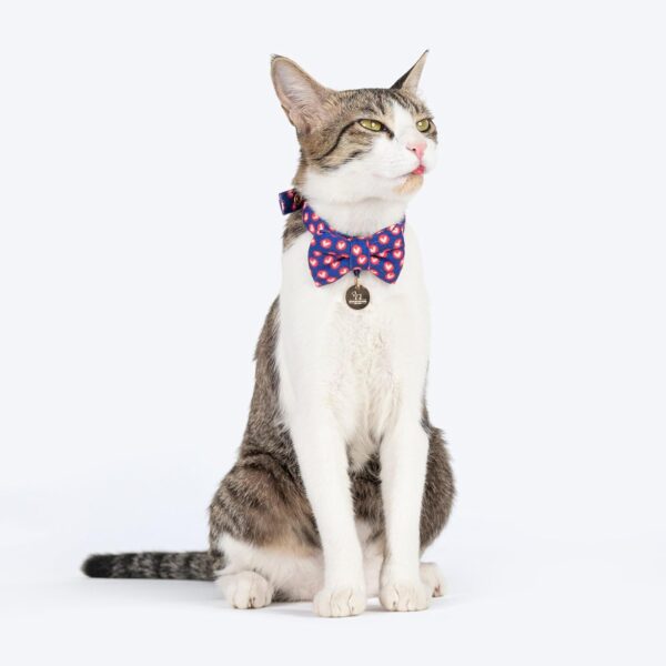 HUFT Heartpop Printed Bow Tie with Strap for Cats – Deep Blue